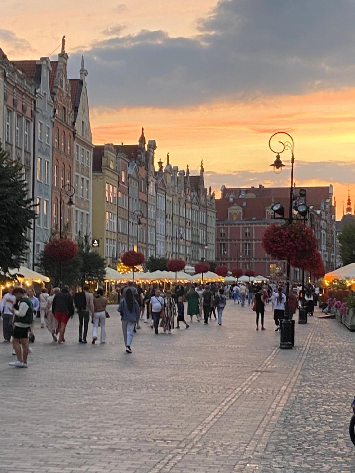 Apartament śródmiejski Gdańsk Exterior foto